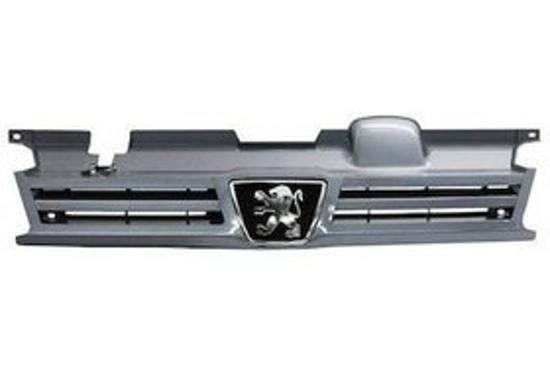 تصویر از جلو پنجره 405 نقره ای بی نی سی