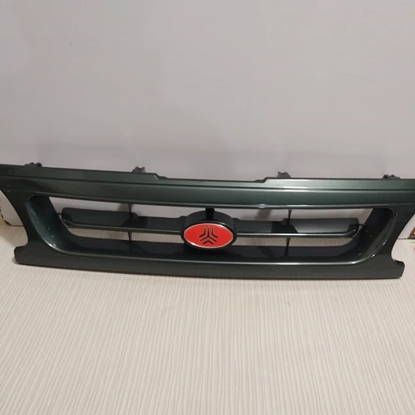 تصویر از جلو پنجره پراید یشمی