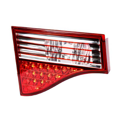 تصویر از خطر سورن روی صندوق مدرن راست