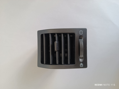 تصویر از دریچه هوا جلو داشبورد 405 - پارس مشکی جدید فرنام R